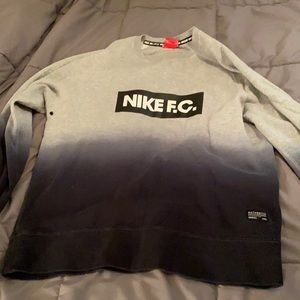 nike sweater